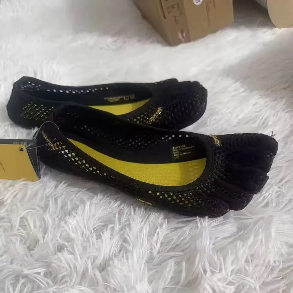 Lightweight Five-Toed Sneakers for Yoga, Walking, and Outdoor Activities