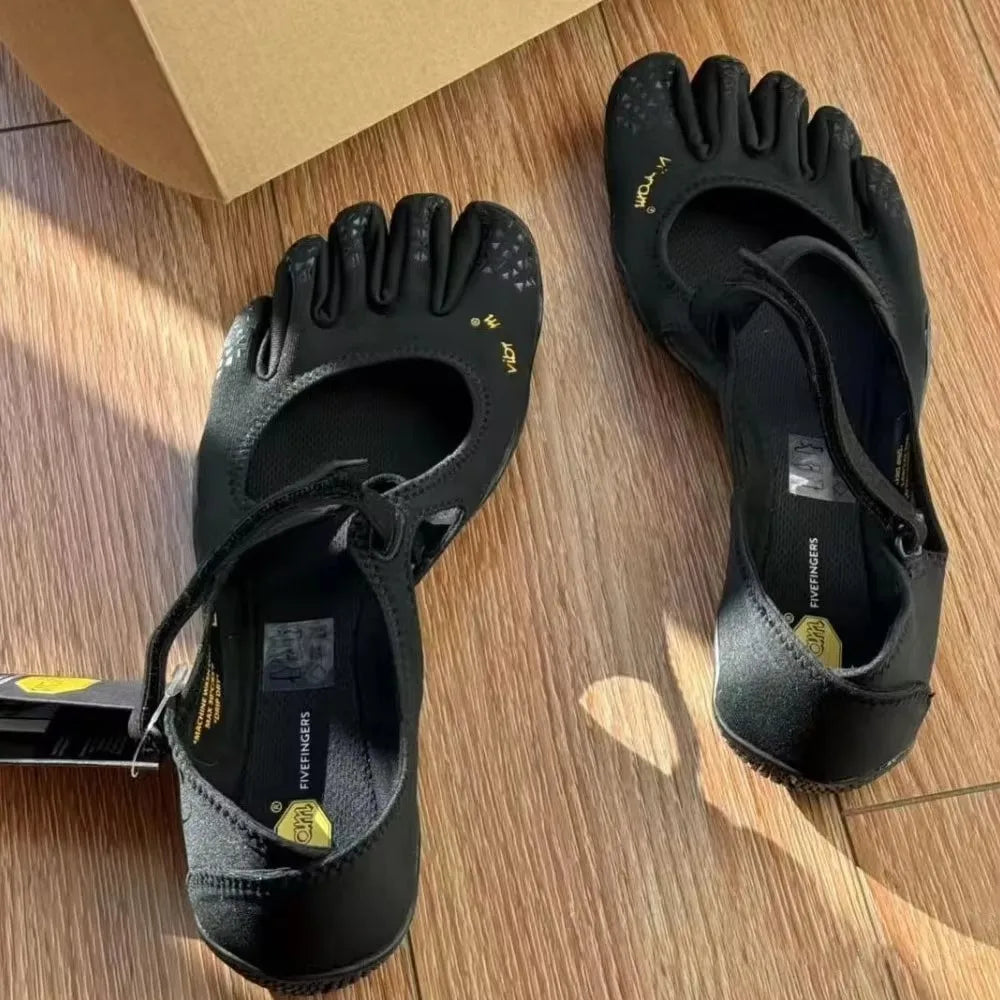 Lightweight Five-Toed Sneakers for Yoga, Walking, and Outdoor Activities